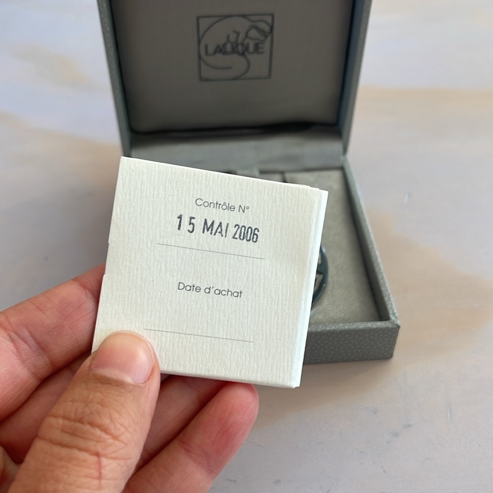 Lalique crystal Pendant - Picture 2 of 2